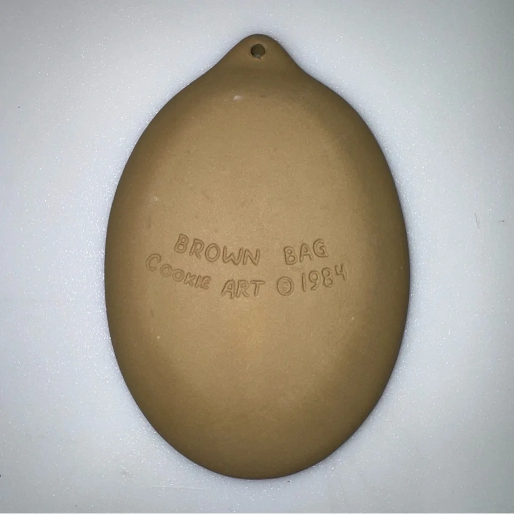 Vintage BROWN BAG Shortbread COOKIE MOLD ART EASTER BUNNY RABBIT Hiking 1980’s